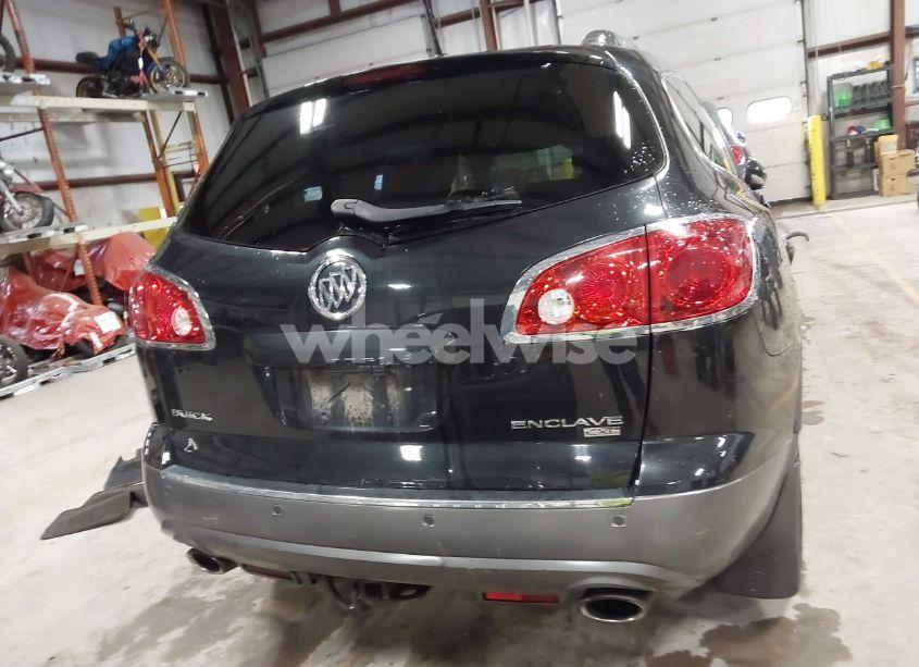 Photo 16 of 2011 Buick Enclave 1XL (VIN 5GAKRBED9BJ191034)