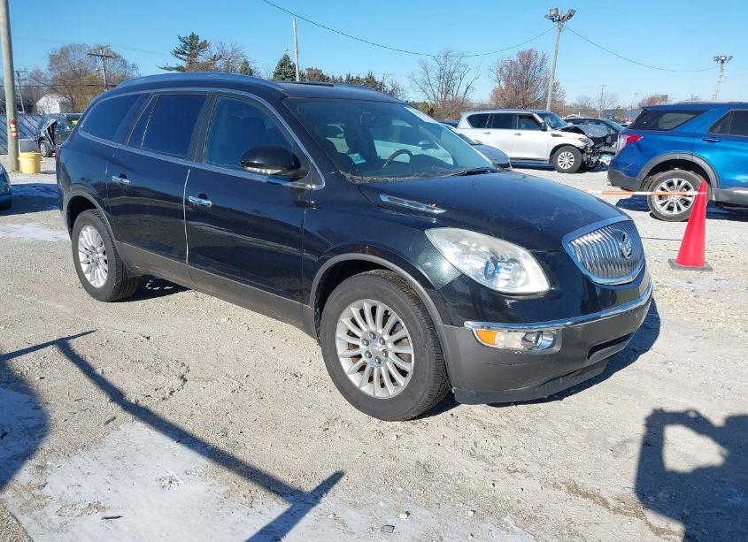 2011 Buick Enclave 1XL (VIN 5GAKRBEDXBJ152968) main photo