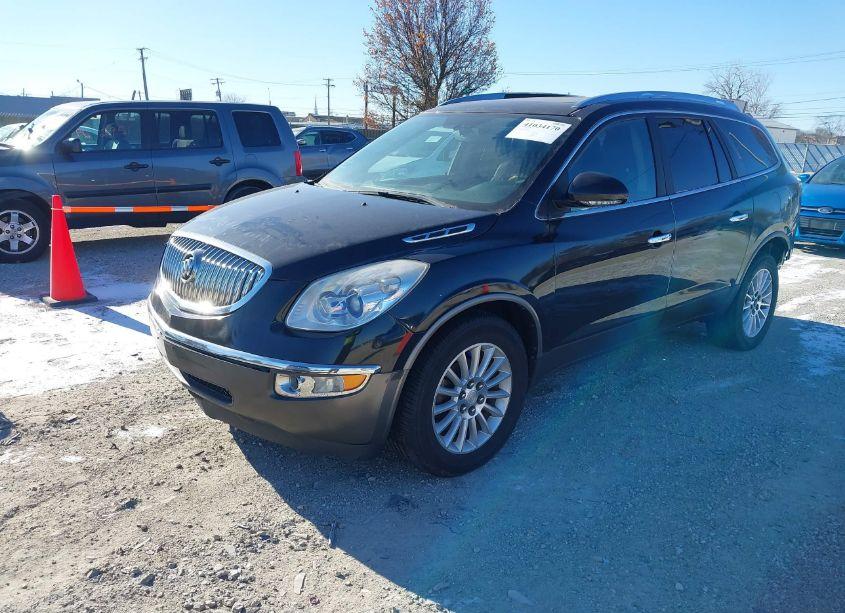 Photo 2 of 2011 Buick Enclave 1XL (VIN 5GAKRBEDXBJ152968)