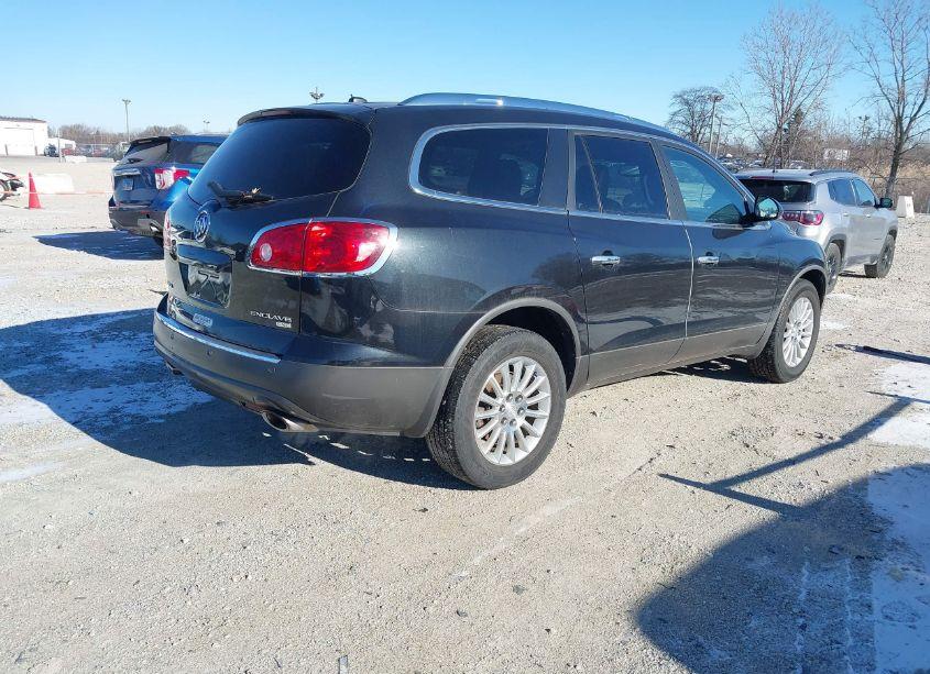 Photo 4 of 2011 Buick Enclave 1XL (VIN 5GAKRBEDXBJ152968)