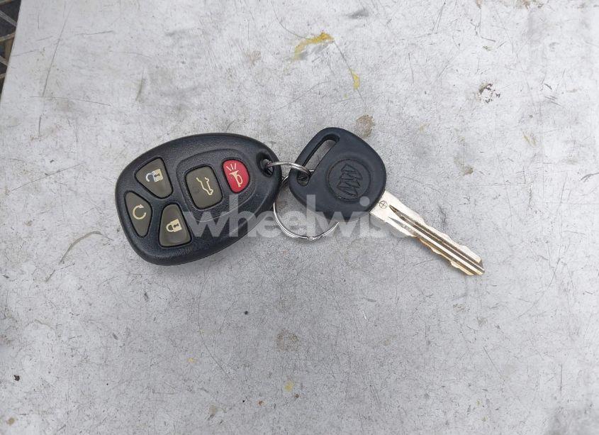 Photo 11 of 2011 Buick Enclave 1XL (VIN 5GAKRBEDXBJ401415)