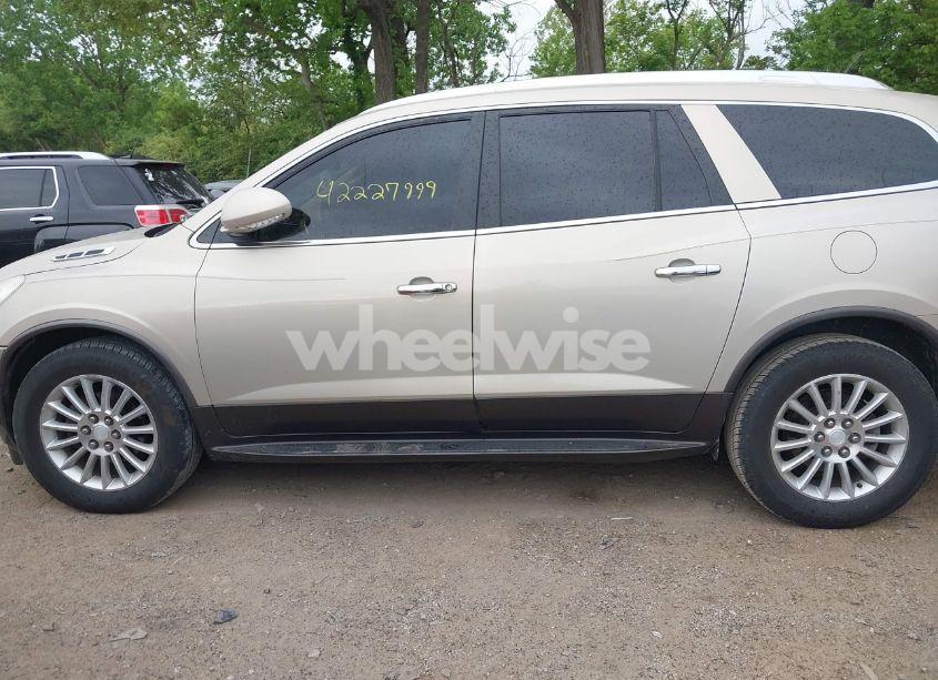 Photo 14 of 2011 Buick Enclave 1XL (VIN 5GAKRBEDXBJ401415)