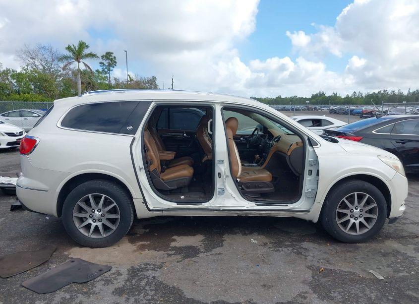 Photo 14 of 2014 Buick Enclave LEATHER (VIN 5GAKRBKD1EJ270495)