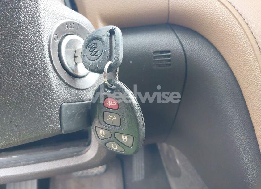 Photo 11 of 2015 Buick Enclave LEATHER (VIN 5GAKRBKD1FJ148382)