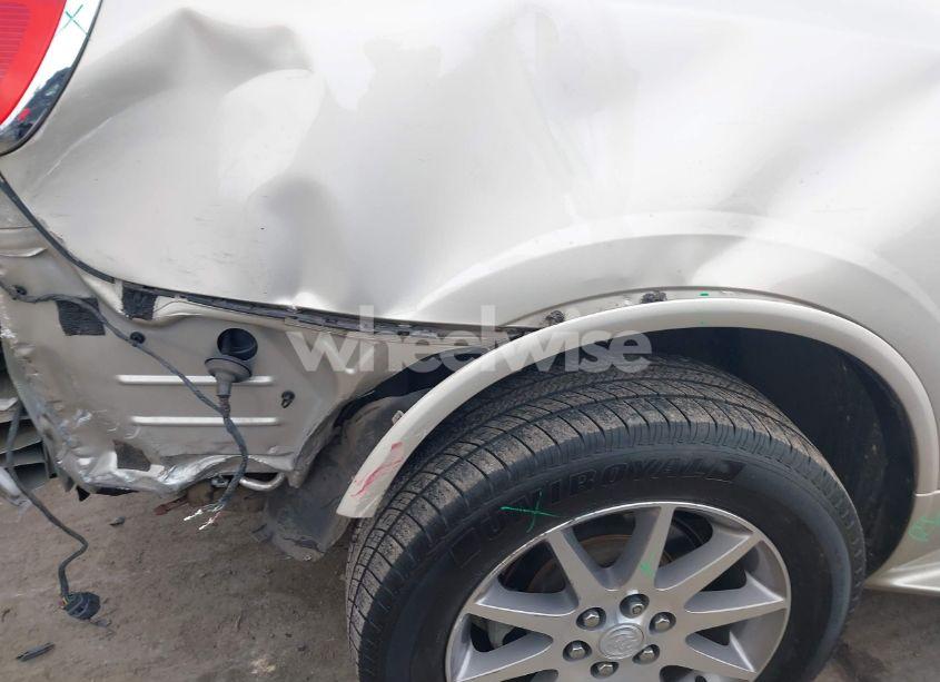 Photo 6 of 2015 Buick Enclave LEATHER (VIN 5GAKRBKD1FJ148382)