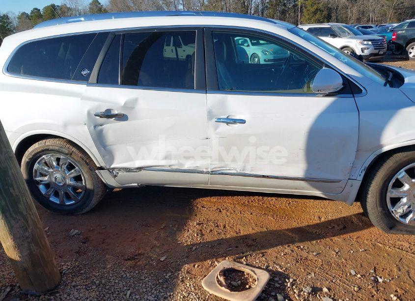Photo 6 of 2016 Buick Enclave LEATHER (VIN 5GAKRBKD2GJ283632)