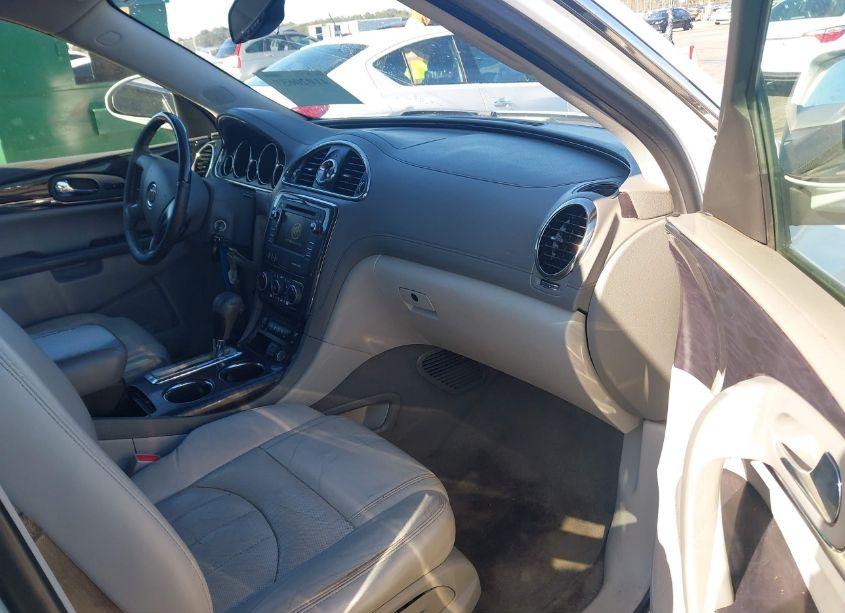 Photo 5 of 2017 Buick Enclave LEATHER (VIN 5GAKRBKD2HJ136244)