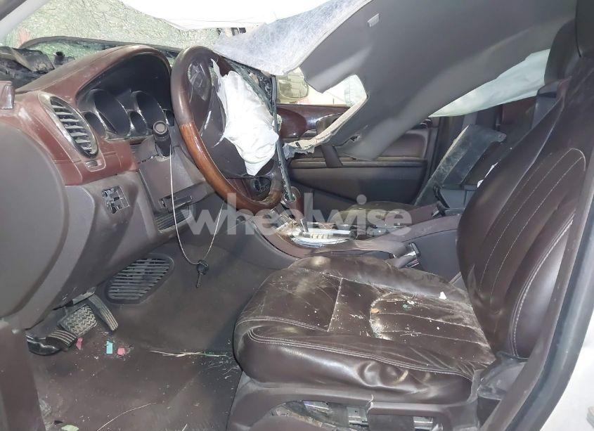 Photo 5 of 2014 Buick Enclave LEATHER (VIN 5GAKRBKD3EJ218107)