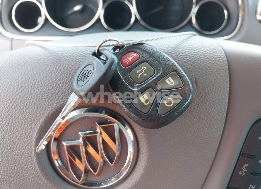 Photo 11 of 2015 Buick Enclave LEATHER (VIN 5GAKRBKD3FJ251271)