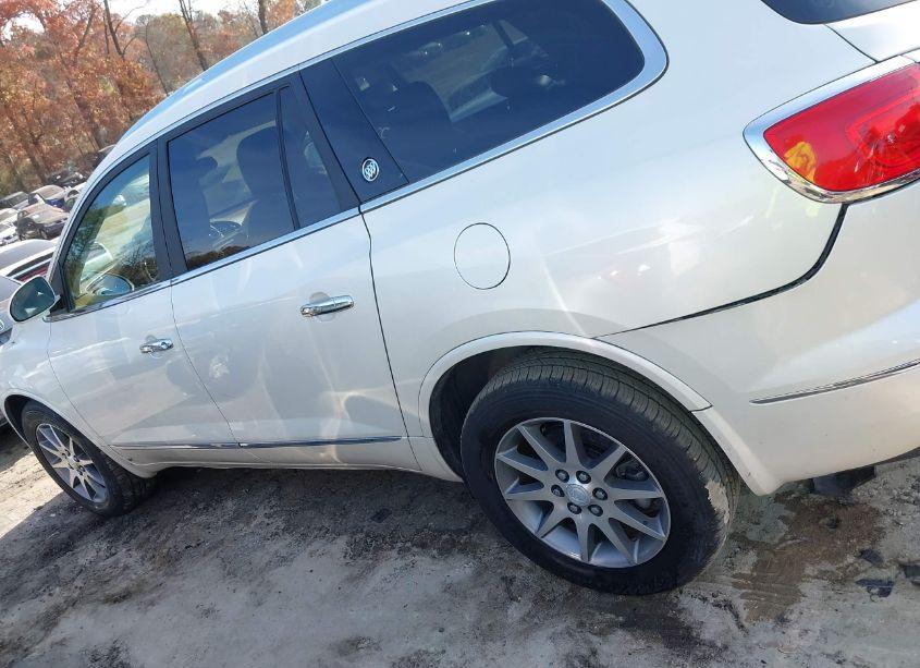 Photo 14 of 2015 Buick Enclave LEATHER (VIN 5GAKRBKD6FJ160088)