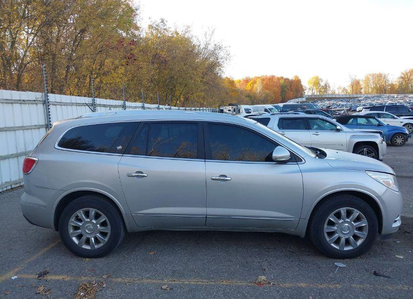 Photo 13 of 2014 Buick Enclave LEATHER (VIN 5GAKRBKD7EJ295501)