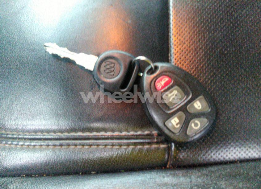 Photo 11 of 2015 Buick Enclave LEATHER (VIN 5GAKRBKD8FJ381742)