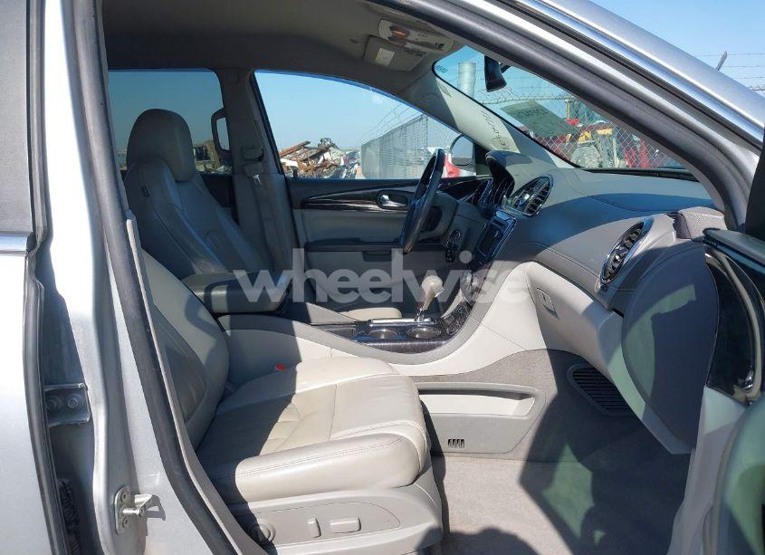 Photo 5 of 2015 Buick Enclave LEATHER (VIN 5GAKRBKDXFJ176861)