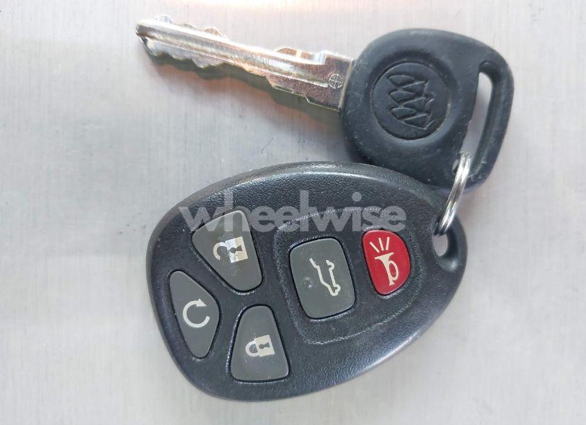 Photo 11 of 2015 Buick Enclave LEATHER (VIN 5GAKRBKDXFJ336124)