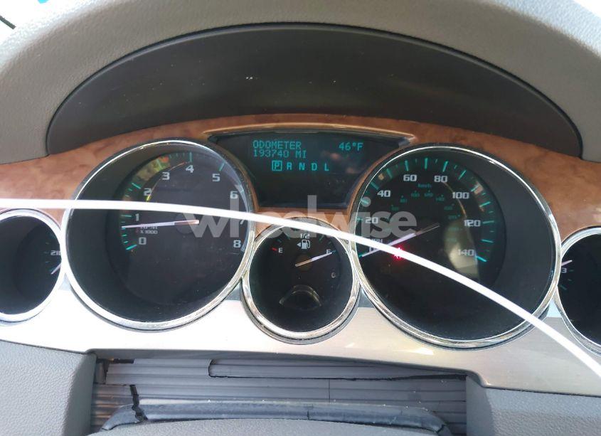 Photo 7 of 2011 Buick Enclave 2XL (VIN 5GAKRCED0BJ208440)