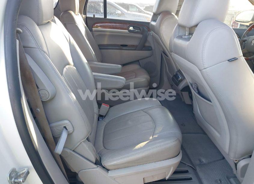 Photo 8 of 2011 Buick Enclave 2XL (VIN 5GAKRCED0BJ208440)