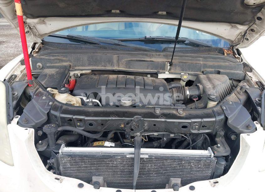 Photo 10 of 2011 Buick Enclave 2XL (VIN 5GAKRCED0BJ335589)