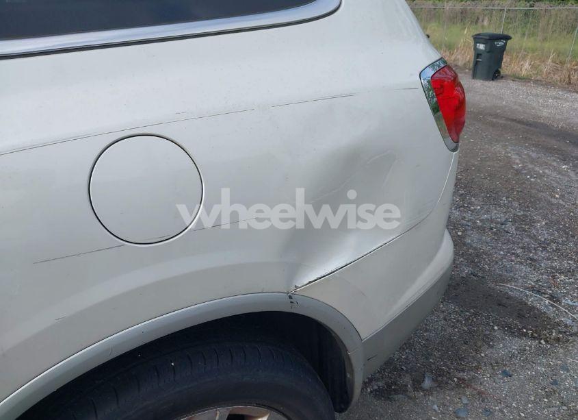 Photo 12 of 2011 Buick Enclave 2XL (VIN 5GAKRCED0BJ335589)