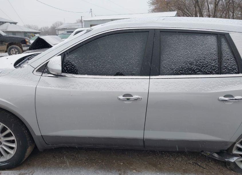 Photo 14 of 2012 Buick Enclave LEATHER (VIN 5GAKRCED0CJ112681)