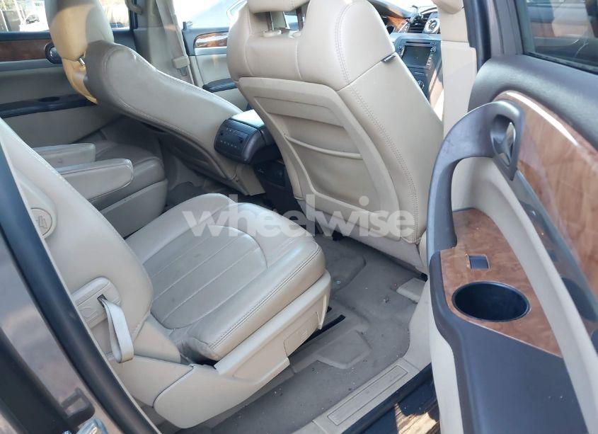 Photo 8 of 2012 Buick Enclave LEATHER (VIN 5GAKRCED0CJ174405)