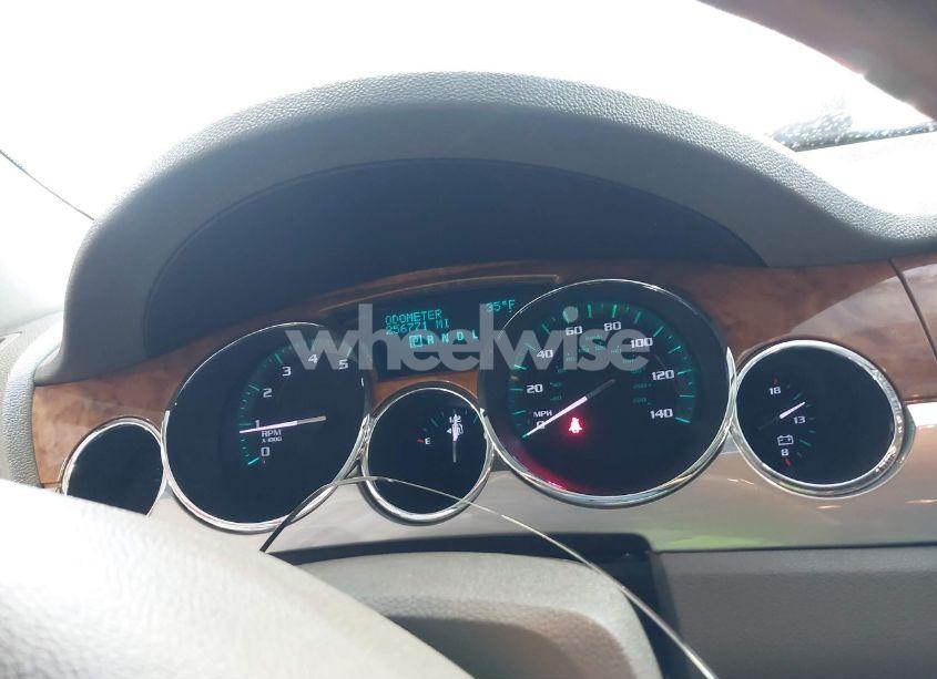 Photo 15 of 2011 Buick Enclave 2XL (VIN 5GAKRCED1BJ260823)