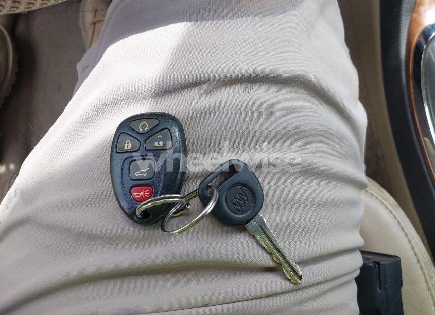 Photo 11 of 2011 Buick Enclave 2XL (VIN 5GAKRCED1BJ346259)