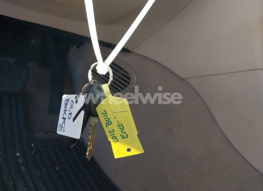 Photo 11 of 2012 Buick Enclave LEATHER (VIN 5GAKRCED1CJ237009)