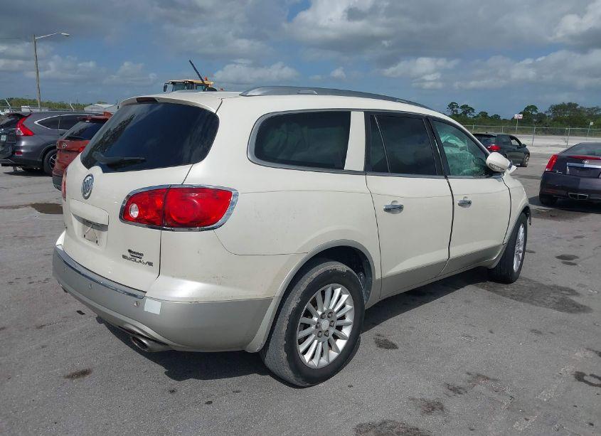Photo 4 of 2012 Buick Enclave LEATHER (VIN 5GAKRCED2CJ298577)