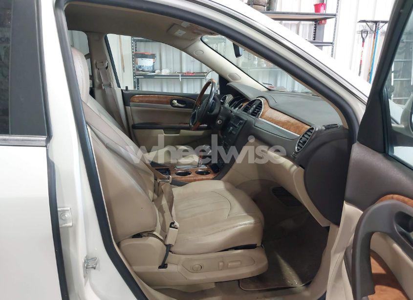 Photo 5 of 2012 Buick Enclave LEATHER (VIN 5GAKRCED2CJ370829)