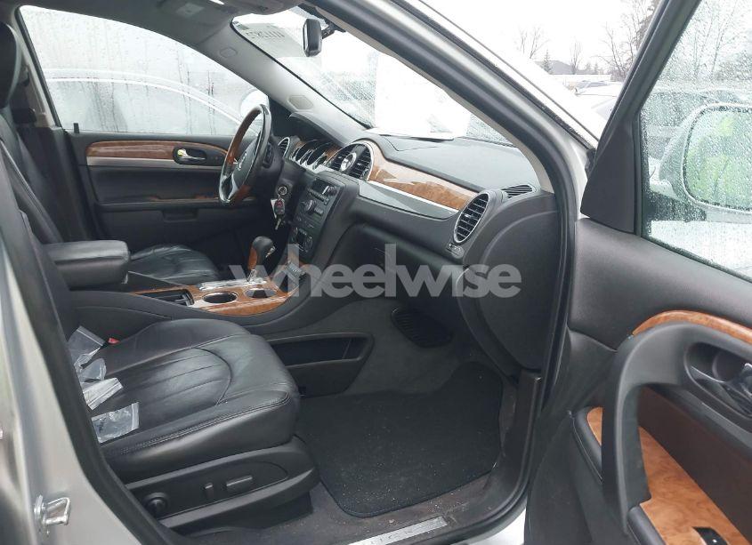 Photo 5 of 2012 Buick Enclave LEATHER (VIN 5GAKRCED2CJ371592)