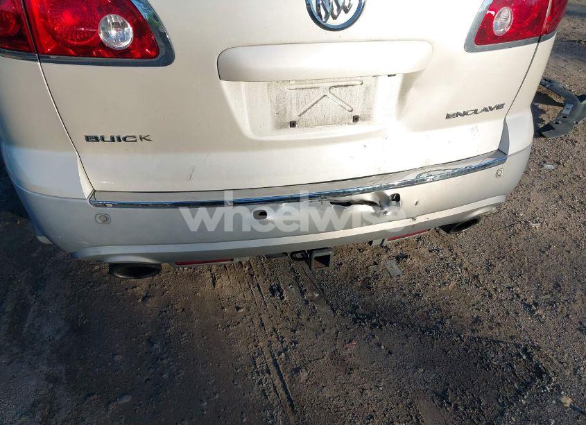 Photo 6 of 2012 Buick Enclave LEATHER (VIN 5GAKRCED4CJ104499)