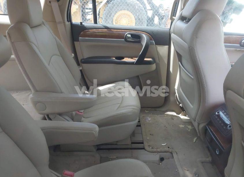 Photo 8 of 2011 Buick Enclave 2XL (VIN 5GAKRCED5BJ259299)