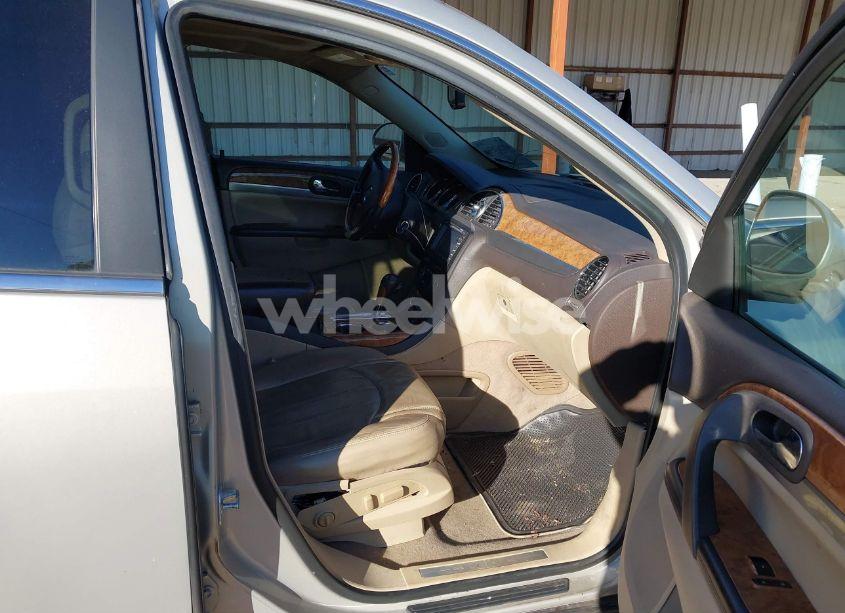 Photo 5 of 2012 Buick Enclave LEATHER (VIN 5GAKRCED6CJ292457)