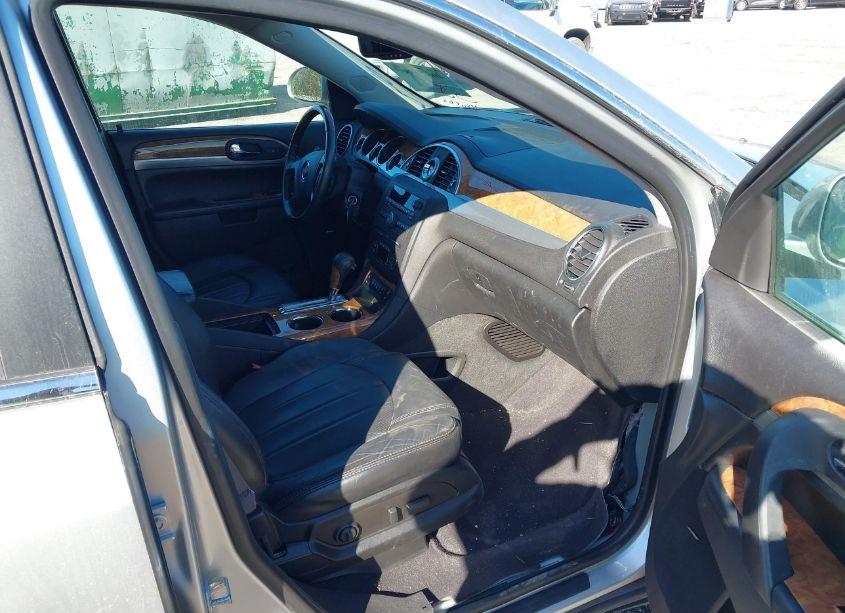 Photo 5 of 2012 Buick Enclave LEATHER (VIN 5GAKRCED7CJ231277)