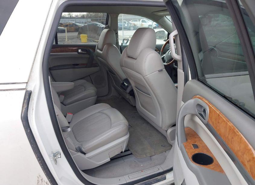 Photo 8 of 2011 Buick Enclave 2XL (VIN 5GAKRCED8BJ276016)