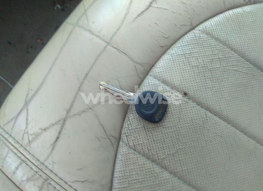 Photo 11 of 2011 Buick Enclave 2XL (VIN 5GAKRCED8BJ289526)