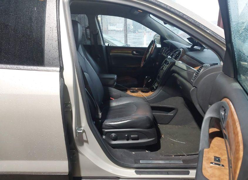 Photo 5 of 2012 Buick Enclave LEATHER (VIN 5GAKRCED8CJ323496)