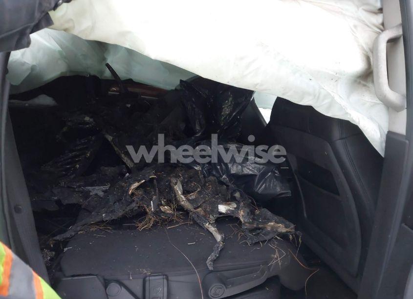 Photo 8 of 2012 Buick Enclave LEATHER (VIN 5GAKRCED8CJ376537)