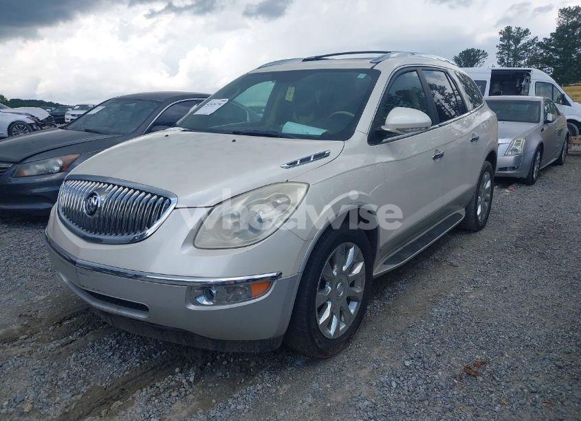 Photo 2 of 2011 Buick Enclave 2XL (VIN 5GAKRCEDXBJ124223)