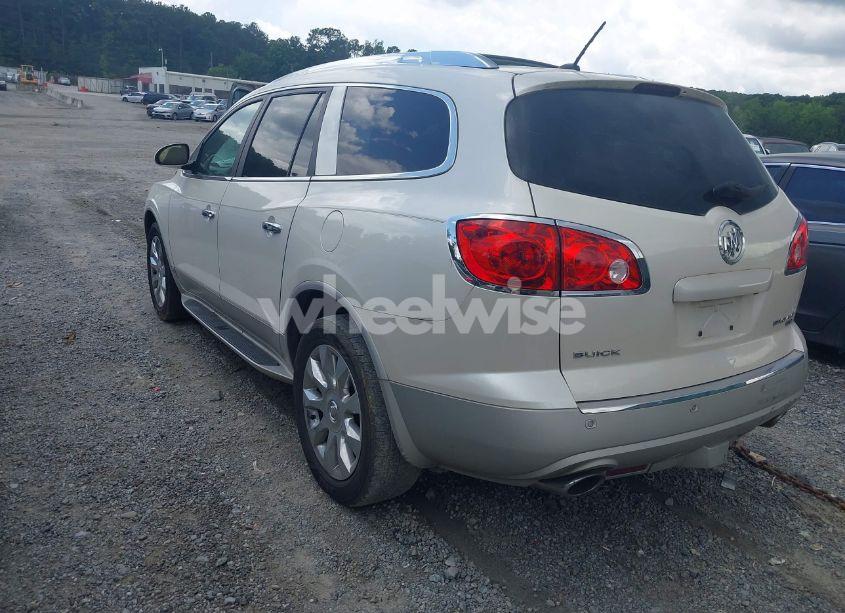 Photo 3 of 2011 Buick Enclave 2XL (VIN 5GAKRCEDXBJ124223)
