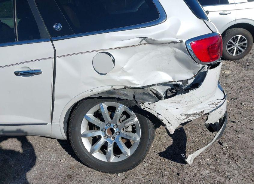 Photo 6 of 2017 Buick Enclave PREMIUM (VIN 5GAKRCKD1HJ350549)