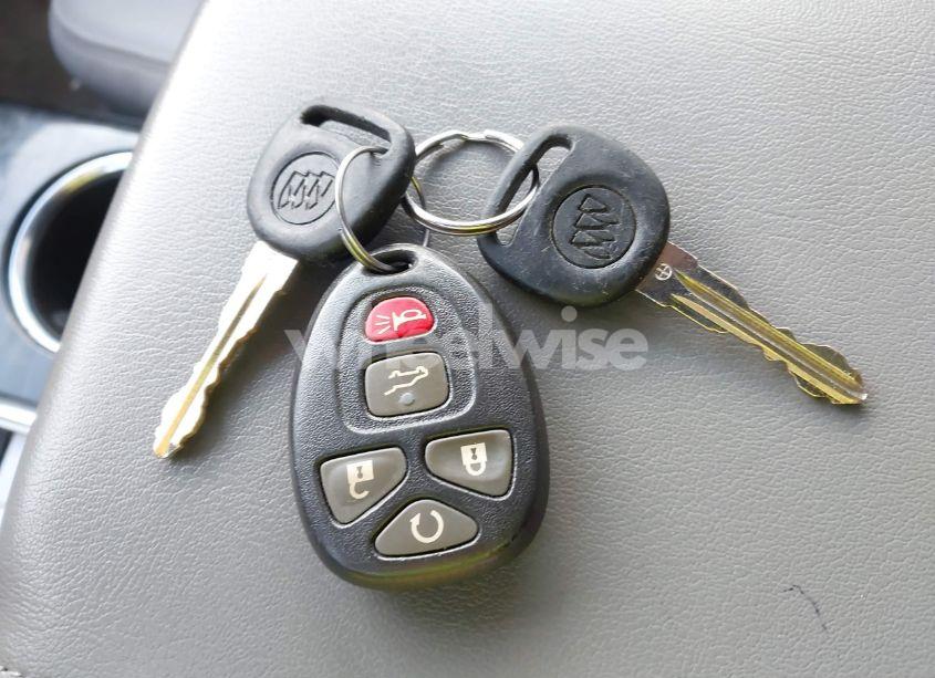 Photo 11 of 2015 Buick Enclave PREMIUM (VIN 5GAKRCKD3FJ261711)