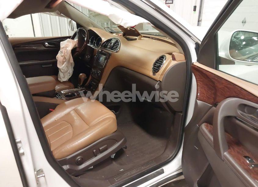 Photo 5 of 2017 Buick Enclave PREMIUM (VIN 5GAKRCKD4HJ231314)