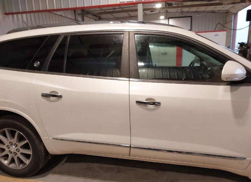 Photo 14 of 2013 Buick Enclave LEATHER (VIN 5GAKRCKD8DJ234176)