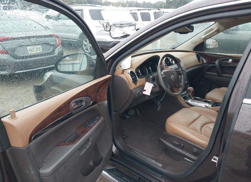 Photo 5 of 2016 Buick Enclave PREMIUM (VIN 5GAKRCKDXGJ142863)