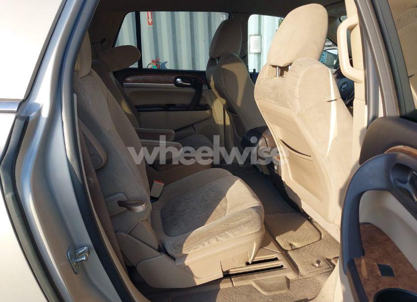 Photo 8 of 2011 Buick Enclave CX (VIN 5GAKVAED3BJ337904)