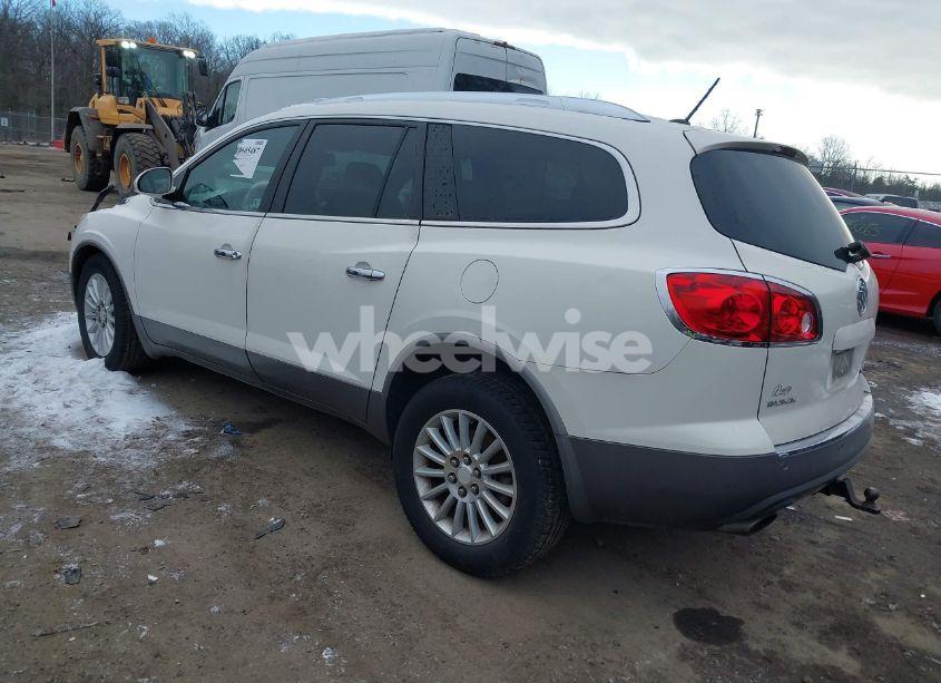 Photo 3 of 2011 Buick Enclave 1XL (VIN 5GAKVBED0BJ151792)