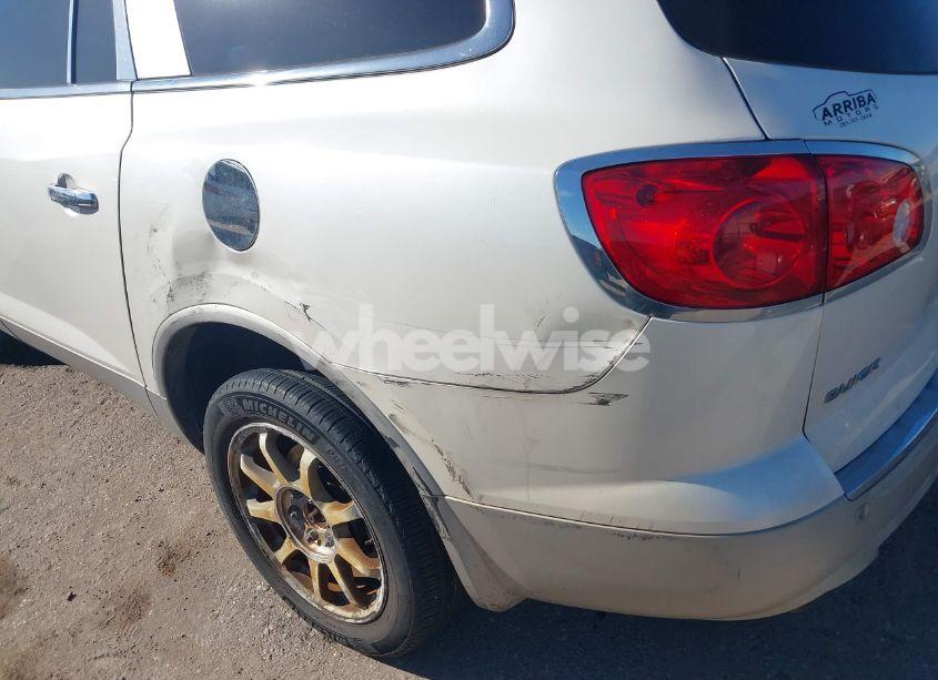 Photo 6 of 2011 Buick Enclave 1XL (VIN 5GAKVBED0BJ378223)