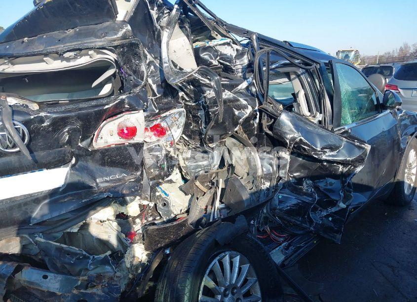 Photo 17 of 2011 Buick Enclave 1XL (VIN 5GAKVBED0BJ396589)