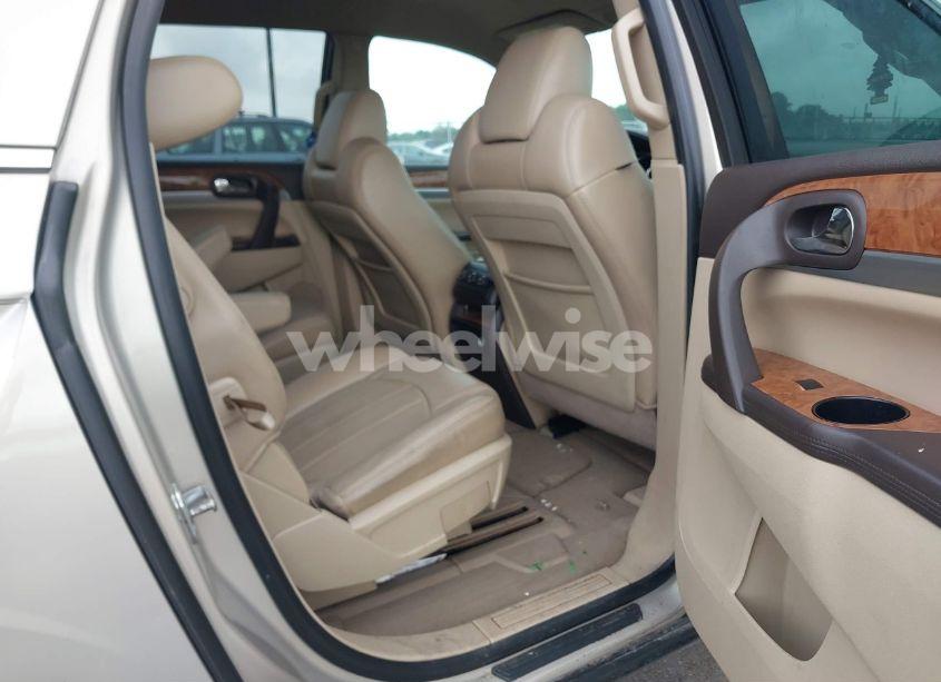 Photo 8 of 2011 Buick Enclave 1XL (VIN 5GAKVBED0BJ411141)